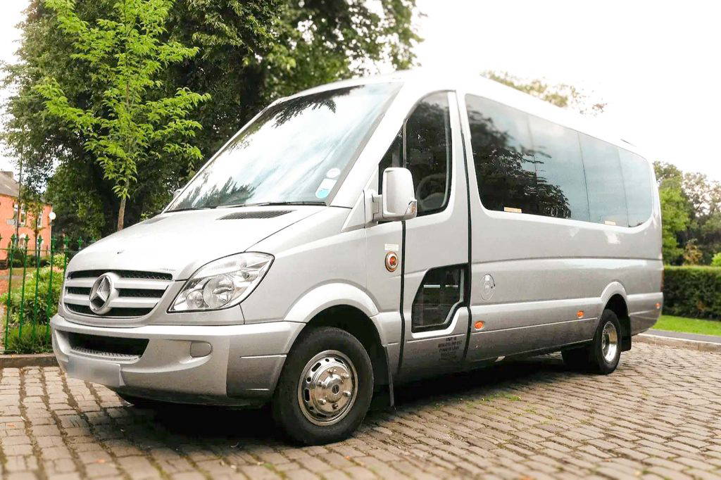 luxury minibus hire in manchester. providing executive minibus travel for your corporate events in manchester. Ideal for corporate teams and media crews requiring nimble, high-specification transit.